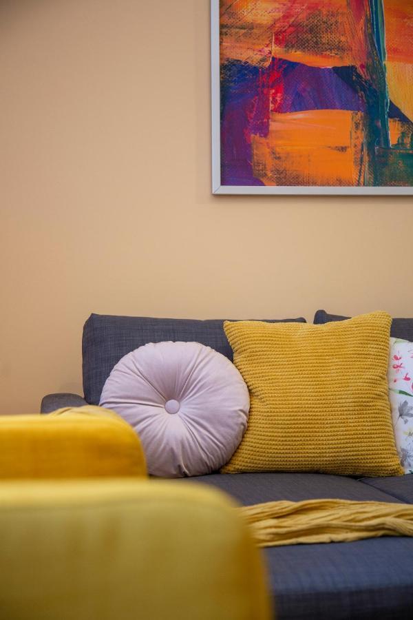 Cozy Home By Bella In The Heart Of Budapest Exteriör bild