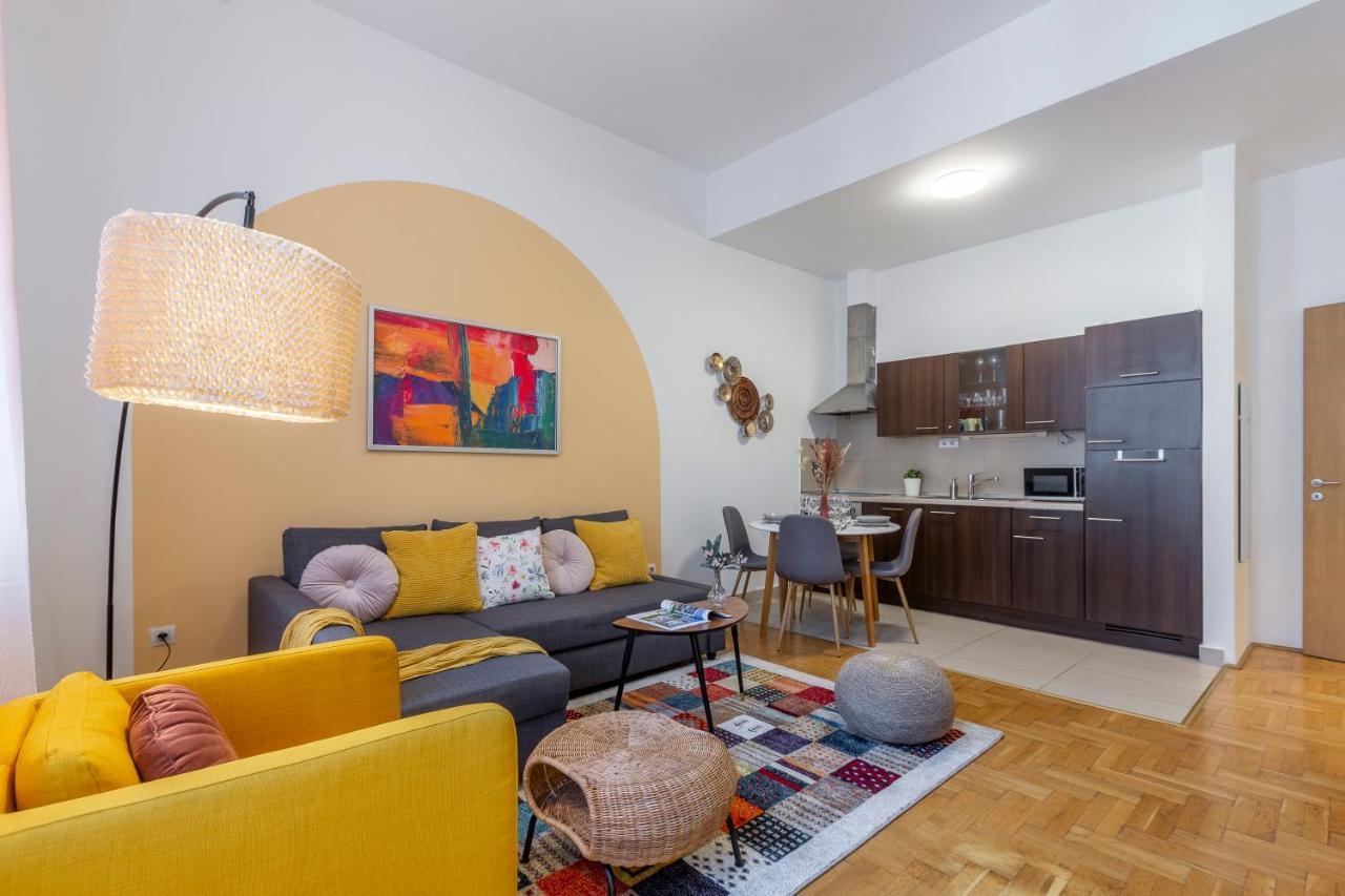 Cozy Home By Bella In The Heart Of Budapest Exteriör bild